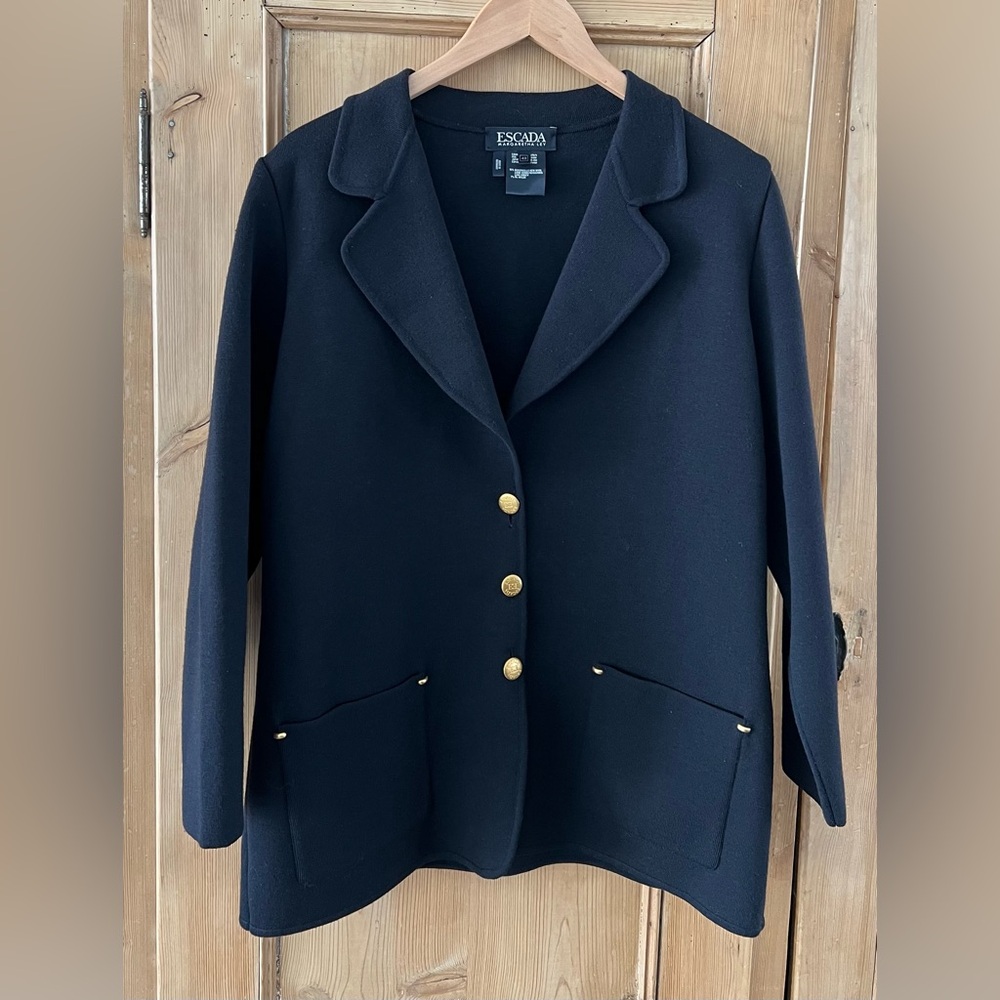 Vintage Escada Navy Sweater Knit Wool Blazer, size 42